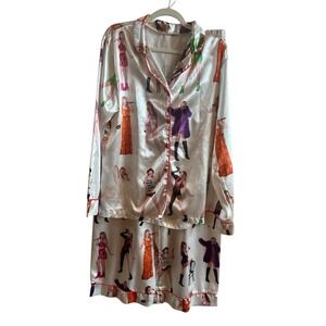 Taylor Swift. Eras Tour White Satin Pajamas Woman's Size XL Figures Of Taylor